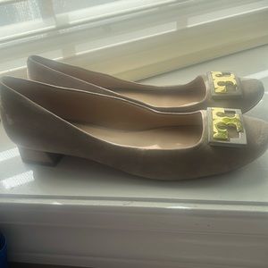 Taupe Tory Burch flats size 10M. Great condition- hardly worn. Smoke-free home.